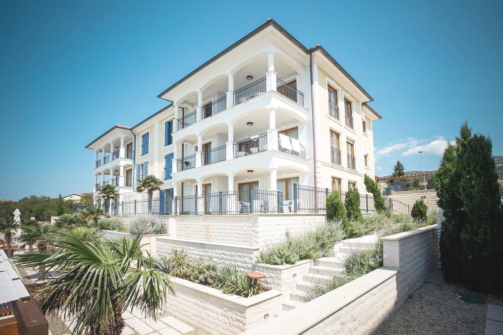 Apartments Poville Residence Povile Exterior photo
